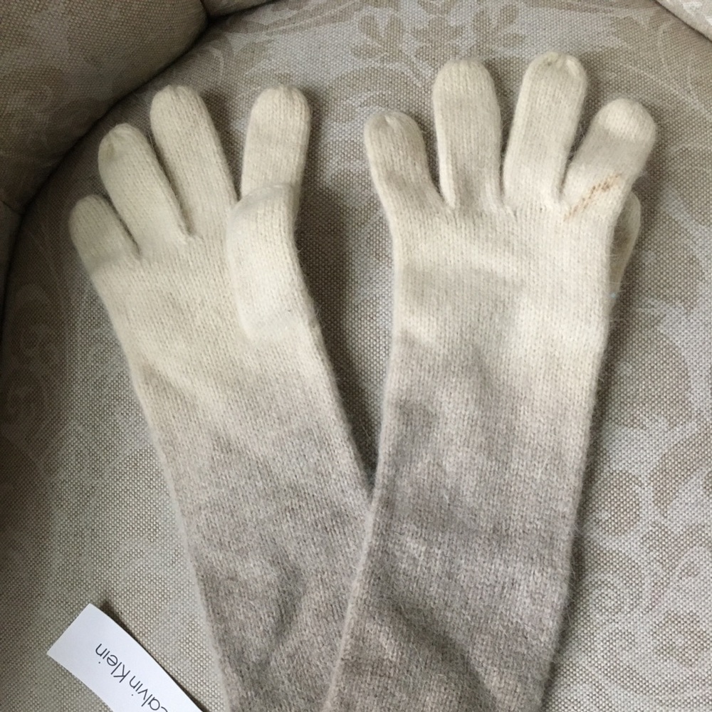 Gloves